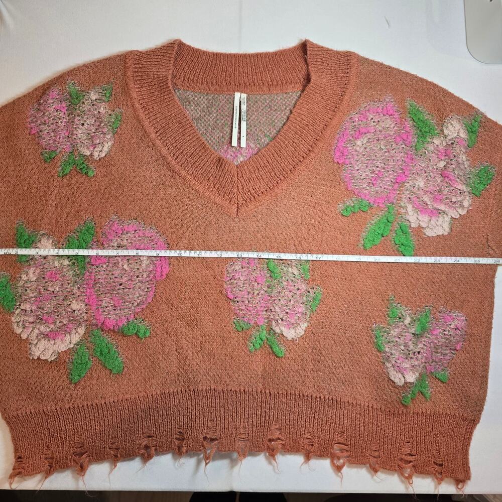 Anthropologie V-neck sweater - Picture 7 of 14